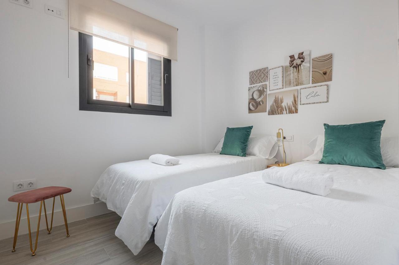 Family Home Suits Encantos De Sevilla Kültér fotó