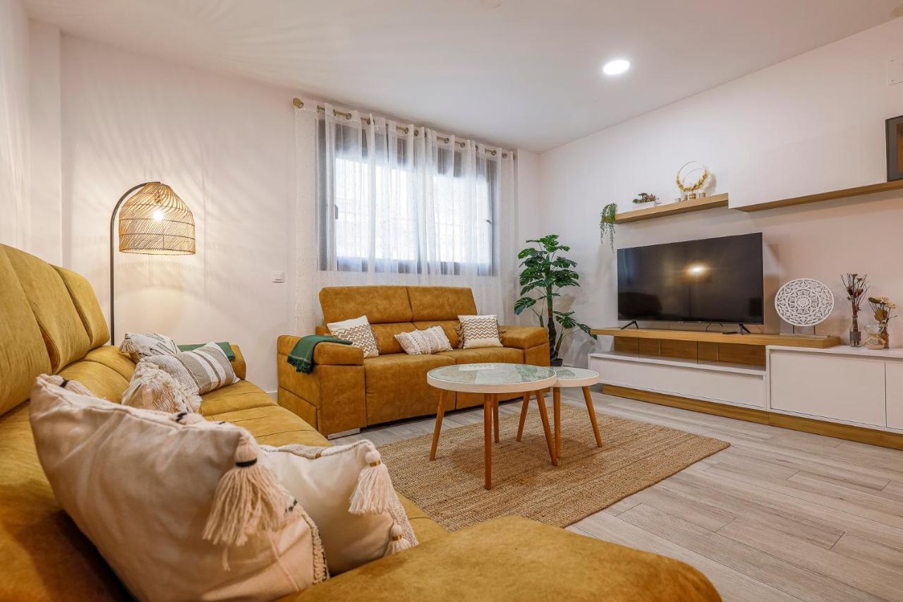 Family Home Suits Encantos De Sevilla Kültér fotó