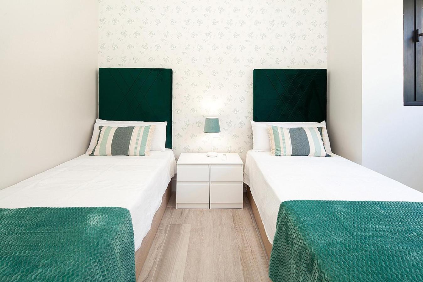 Family Home Suits Encantos De Sevilla Kültér fotó